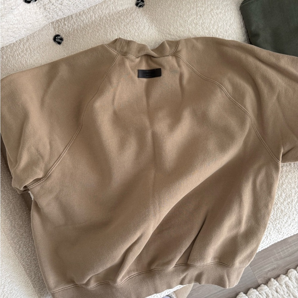 Essentials crew neck - image 3